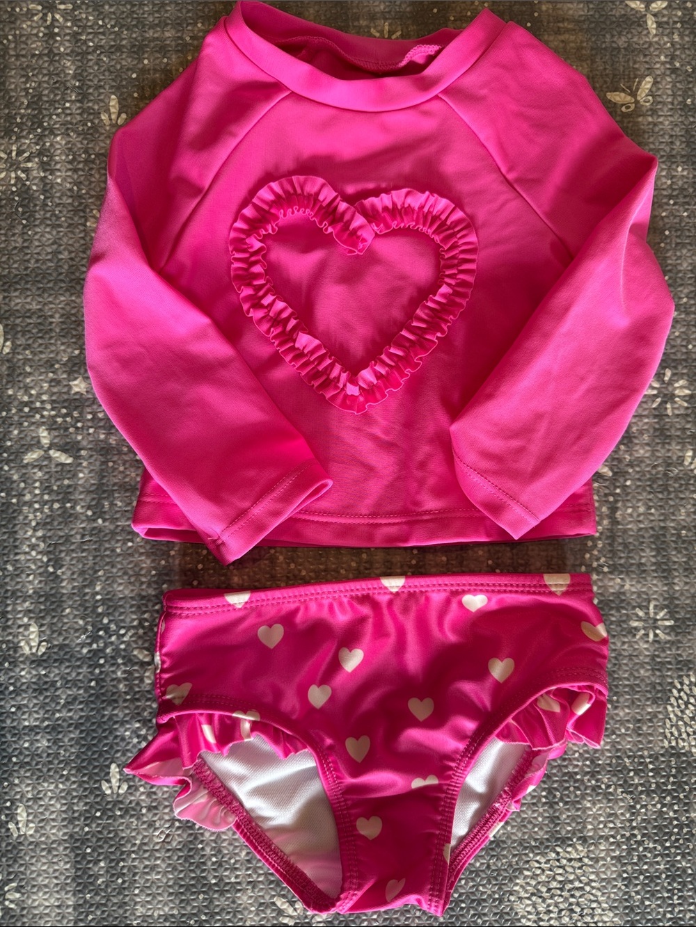 Cat & Jack Pink Girls Two-Piece Heart Rash Guard Swim Set